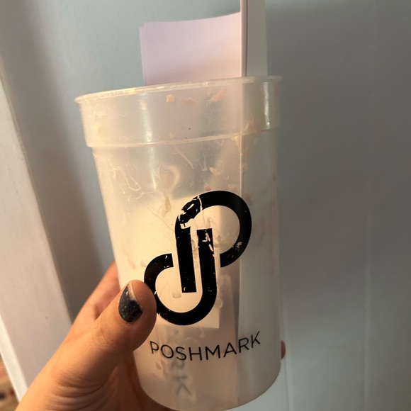 poshmark lot 1 color changing tumbler reuseable posh swag poshfixings poshfest - Picture 2 of 5